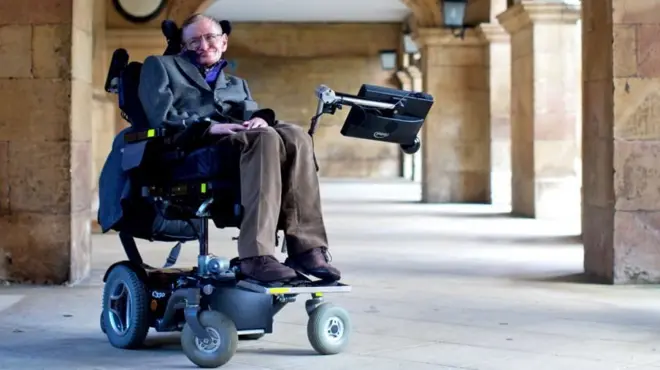 Stephen Hawking wafat pada usia 76 tahun, Rabu (14/03).