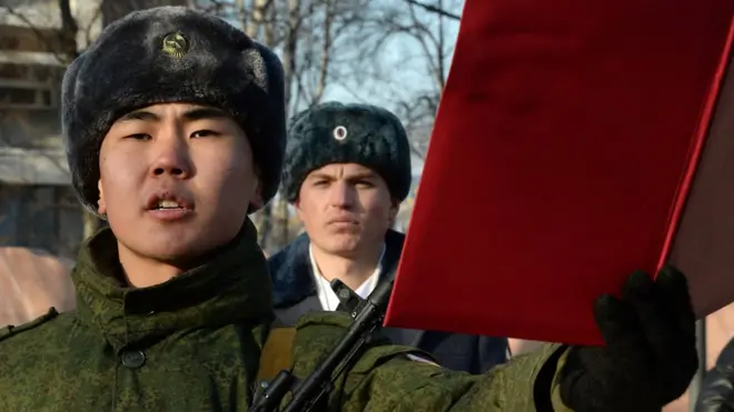 Гвардия напрямую подчиняется президенту Владимиру Путину