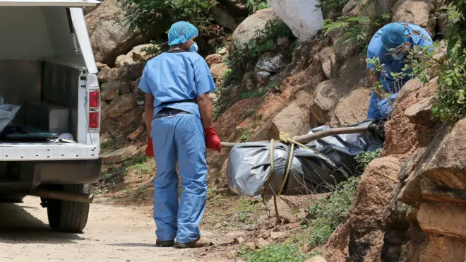 En México existen más de 1.100 fosas clandestinas.