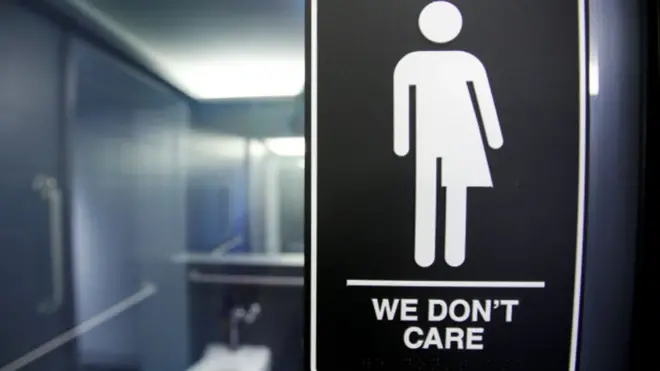 සංක්‍රාන්ති ලිංගික සිසුසිසුවියන් වෙනස්කොට සැලකීමට ලක්වීමෙන් සහ අනෙක් සිසුන්ගෙන් හිරිහැරයට ලක්වීමෙන් වැළැක්වීමට මෙම නීතිය මගින් පිටුවහලක් වන බවයි.