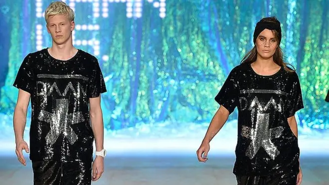 Los modelos hombres ganan menos que las mujeres