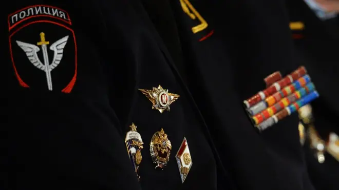 Опубликованным во вторник президентским указом предельное количество сотрудников МВД было уменьшено на 163 тыс человек