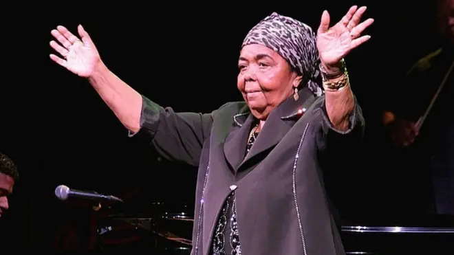 سيزاريا إيفورا