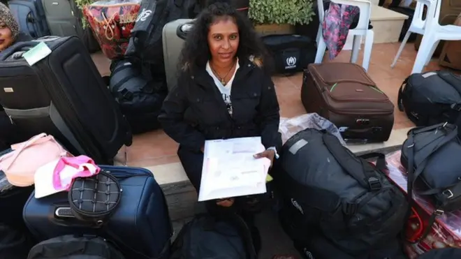 ካብ ሊብያ ናብ ኒጀር ዝገዓዙ ስደተኛታት