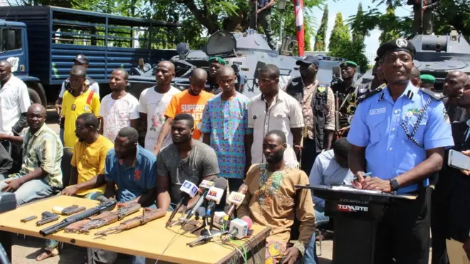 Police show tori pipo di suspects dem don arrest