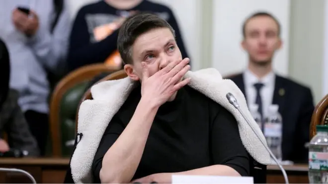 Надія Савченко добровільно пішла у СІЗО СБУ