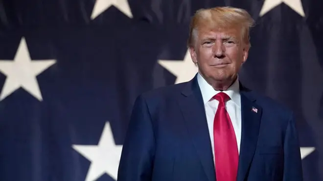 الرئيس الأمريكي السابق دونالد ترامب