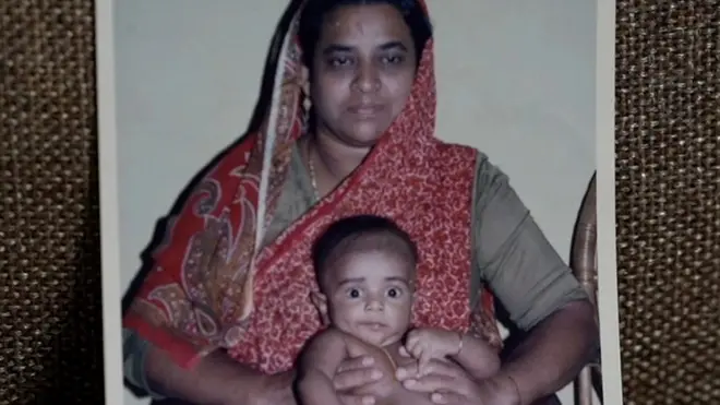 सुबैदा श्रीधरन के साथ