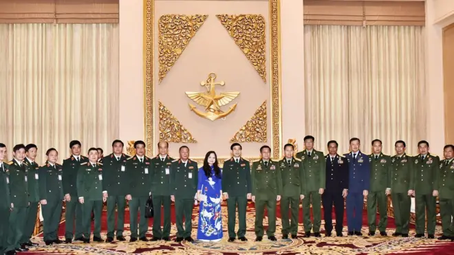 ဗိုလ်ချုပ်မှူးကြီးမင်းအောင်လှိုင် ဗီယက်နမ်ကို ချစ်ကြည်ရေးခရီး သွားမယ်