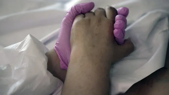 Отделение для зараженных коронавирусом пациентов в клинической больнице №52 в Москве