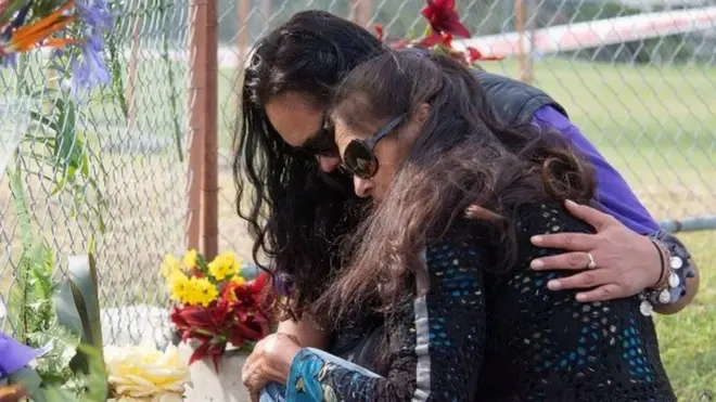 Две женщины