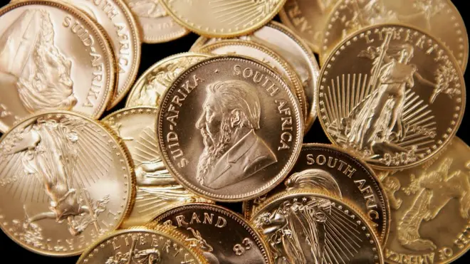 مانسا موسی کی سلطنت کو نمک اور سونے جیسے قدرتی وسائل ملے۔اس عرصے میں سلطنتِ مالی دنیا کے آدھے سونے کی مال تھی۔