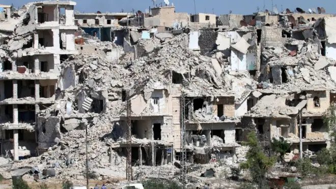 Más de 250.000 personas están atrapadas en la sitiada parte oriental de Alepo, donde corren el riesgo de morir de hambre.