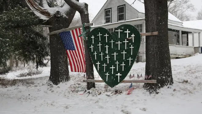 یادبود قربانیان سندی هوک