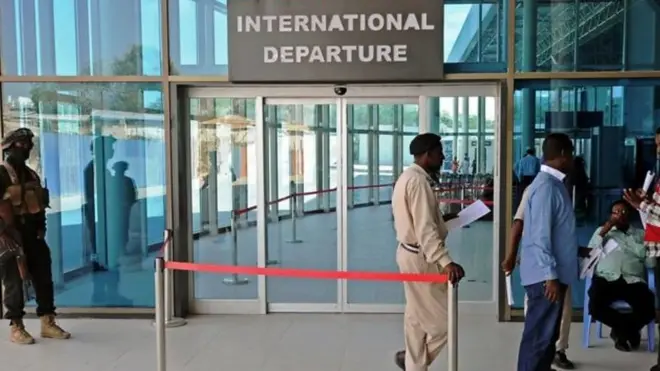 Karoonka diyaaradaha Muqdisho