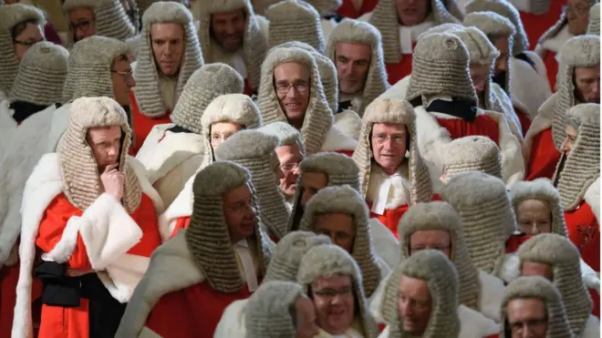 Сделку с Януковичем в дни Евромайдана Кремль провел по английскому праву