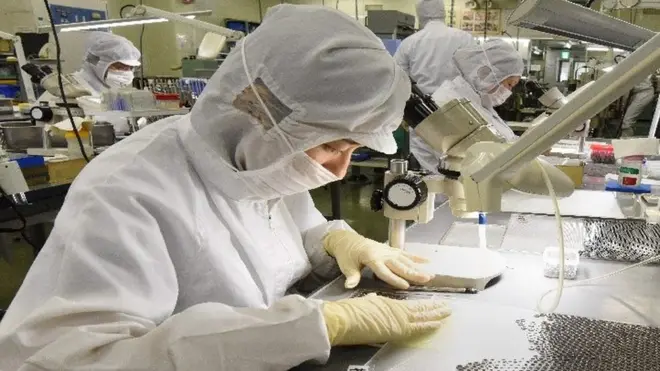 일본 공장 노동자들