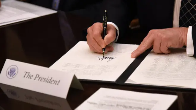 Это не первый указ Трампа, заблокированный федеральным судом штата