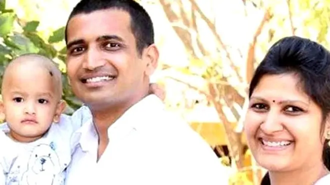 सुमित राठौड़, अनामिका राठौड़