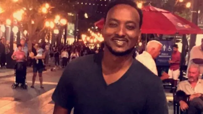 Ganacsade Bashiir Maxamuud