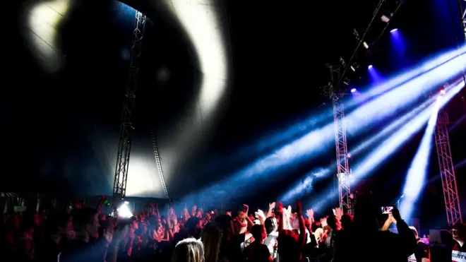 Первый в Швеции фестиваль без мужчин состоится следующим летом, говорят организаторы