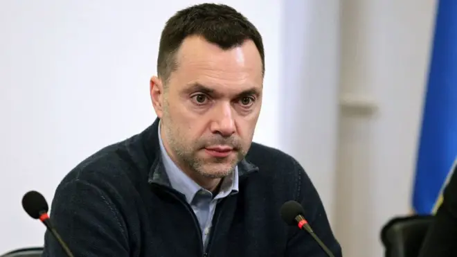 Життя і скандали Олексія Арестовича - BBC News Україна