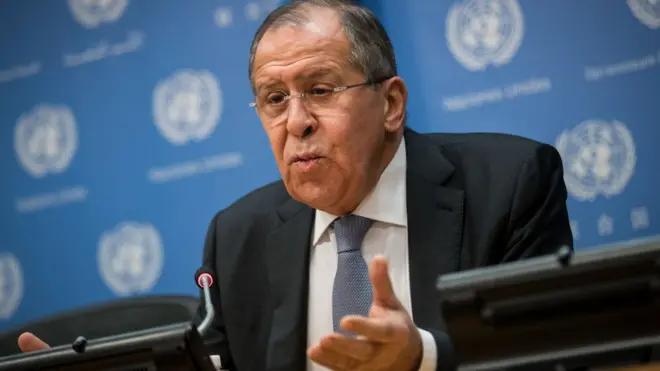 Sergey Lavrov deyib: Ermənistanda yaranmış vəziyyət və yeni ölkə rəhbərliyinin hərəkətləri onların öz sələflərinə qarşı "siyasi təqiblərdən imtina etmək" haqqında bəyanatlarına ziddir.