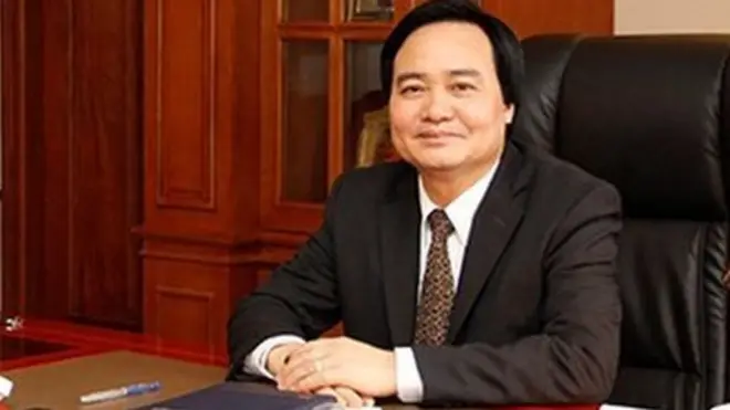 Bộ trưởng Giáo dục Phùng Xuân Nhạ
