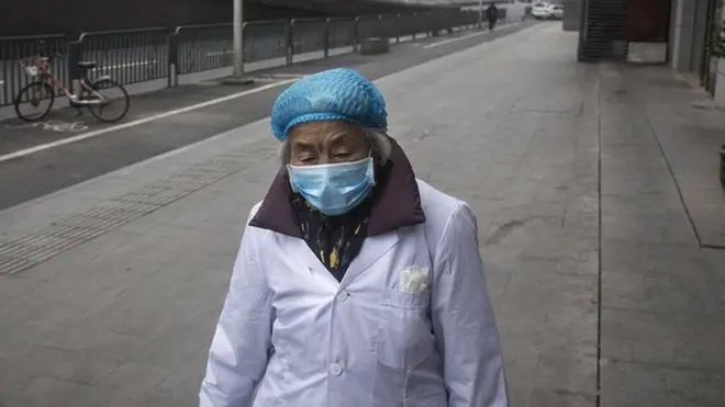 Banyak toko-toko di Wuhan, China yang berlum mulai beroperasi.