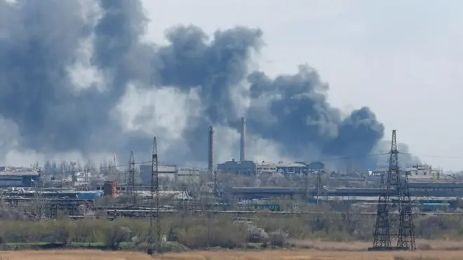 Росіяни щоденно бомбардують "Азовсталь"