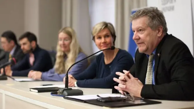 У МОЗ наполягають, що закупівля ліків через міжнародні організації допомагає заощаджувати