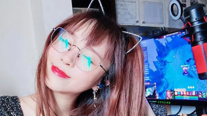 왜 아직 여성 선수들은 e-스포츠 정상권에 오르지 못할까