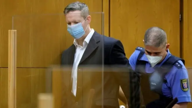 جلسه دادگاه