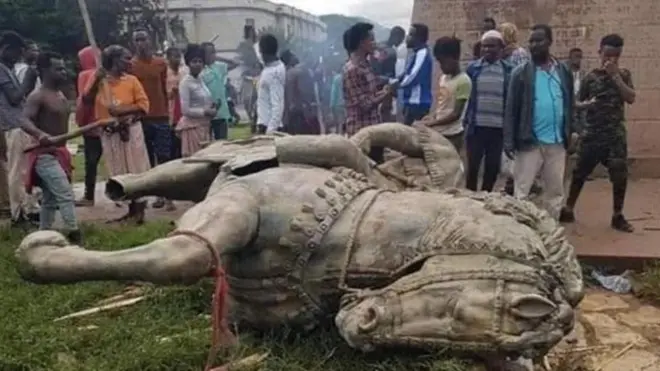 ሓወልቲ ራእሲ መኮነን