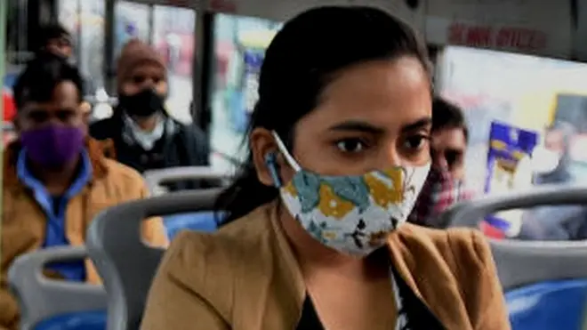 ਬੱਸ ਵਿੱਚ ਬੈਠੀਆਂ ਸਵਾਰੀਆ