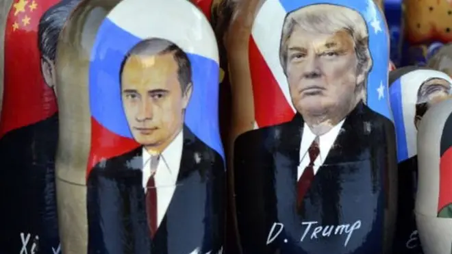 Матрешки с портретами Путина и Трампа