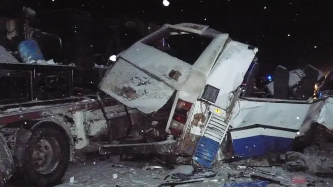 В катастрофе на трассе Тюмень - Ханты-Мансийск погибли 12 человек