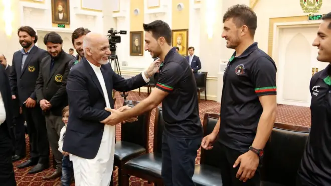 ولسمشر غني وايي، کرېکټ لوبغاړي بهر کې د افغانستان اغېزناکه استازي کوي.