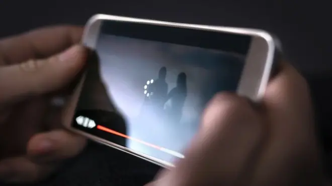 Интернети секин фойдаланувчи