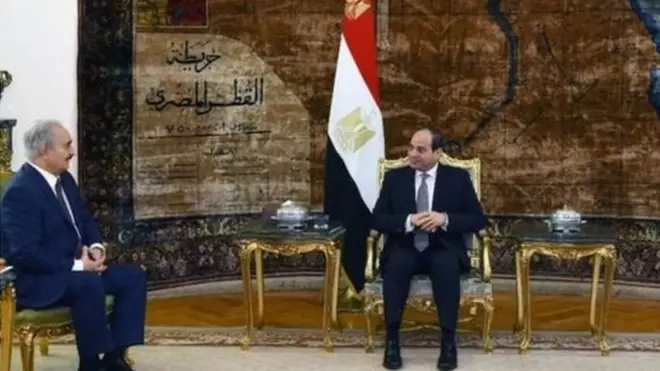 السيسي ستقبل حفتر في القاهرة