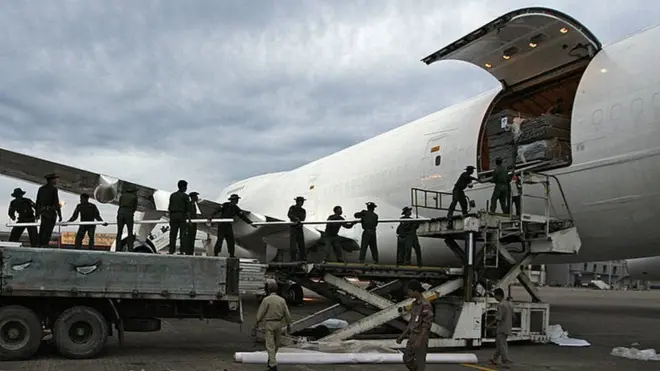 Четырехмоторный самолет перевозил около 120 пассажиров (фото архивное)