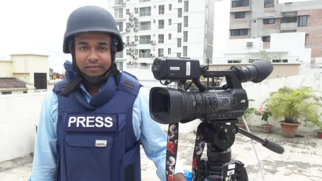 আকবর হোসেন