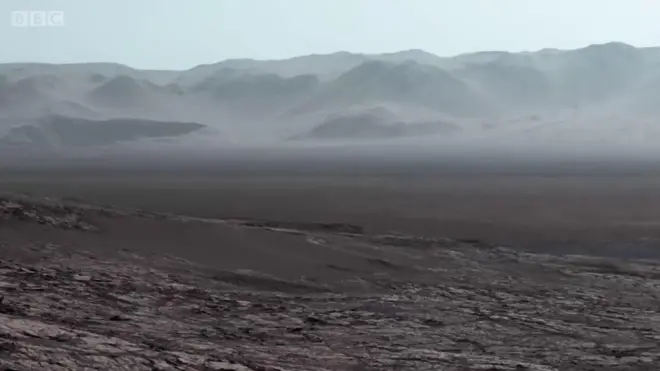 Впечатляющие фотографии Марса от робота