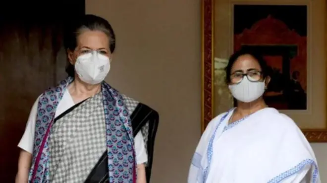 सोनिया गांधी, ममता बनर्जी