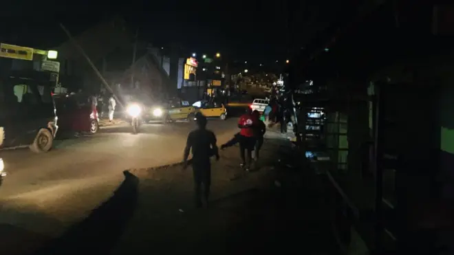 Rond Point Damas from Ahala for front church