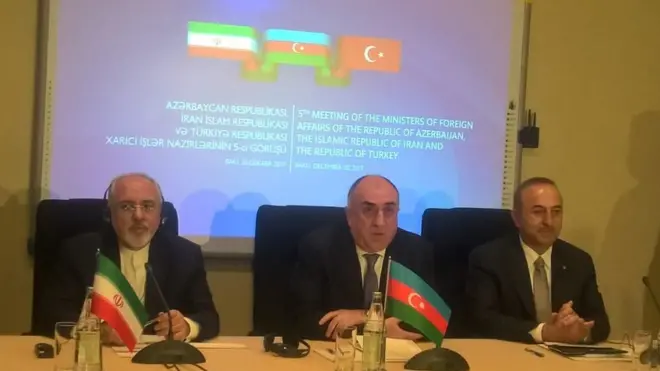 Azərbaycan, İran və Türkiyənin xarici işlər nazirləri Elmar Məmmədyarov, Məhəmməd Cavad Zərif və Mevlüt Çavuşoğlunun beşinci üçtərəfli görüşüdür.