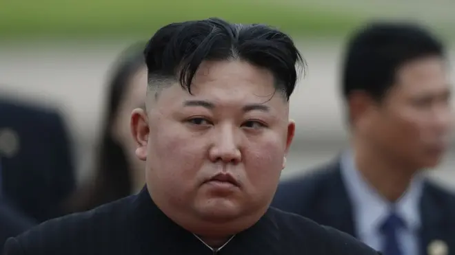 Kim adalah pemimpin Korea Utara pertama yang mengunjungi Vietnam sejak tahun 1964, di mana kakeknya Kim Il-sung mengunjungi negara itu