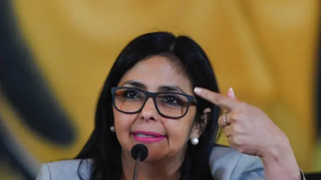 La canciller venezolana respondió críticas hechas por el mandatario peruano sobre Venezuela.