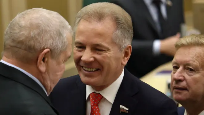 Пономарев заседает в Совете Федерации РФ с 2011 года