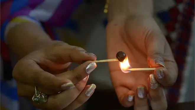 په نړۍ کې 'اې بي سي ډي' د چرس قانوني کېدو لپاره د روان کمپاین برخه ده.